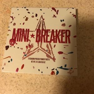 Jeffree star Cosmetics mini breaker eyeshadow